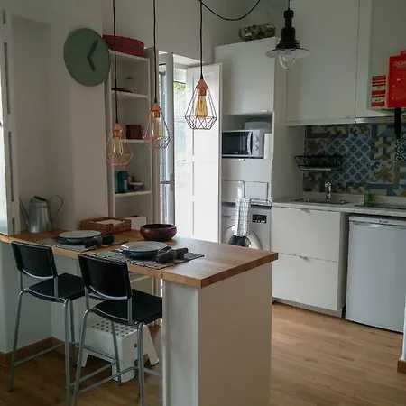 Casa Da Tia Adozinda * Lisboa