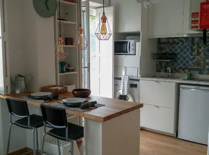 Casa Da Tia Adozinda * Lisboa